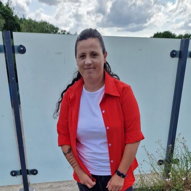 Babysitter in Leeds: Ana maria lazlo