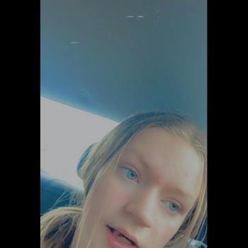 Babysitter Sugar Creek (Missouri): Mackenzie