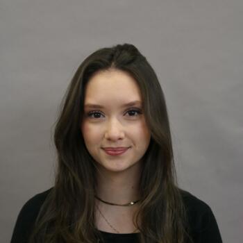 Babysitter in Luxemburg: Iris