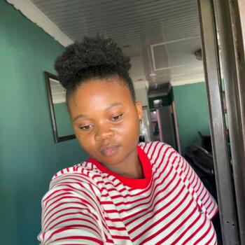 Babysitter in Cape Town: Wandile