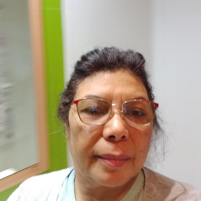 Babysitter in Odivelas: Ezoli