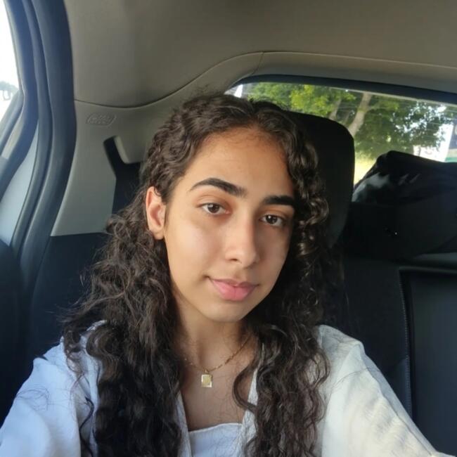 Babysitter in A das Lebres: Aisha 