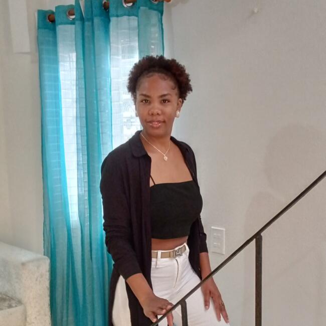 Babysitter in Santo Domingo: Yesenia