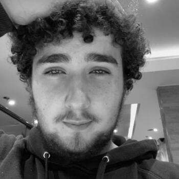 Baby-sitter Saint-Julien-en-Genevois: Luka