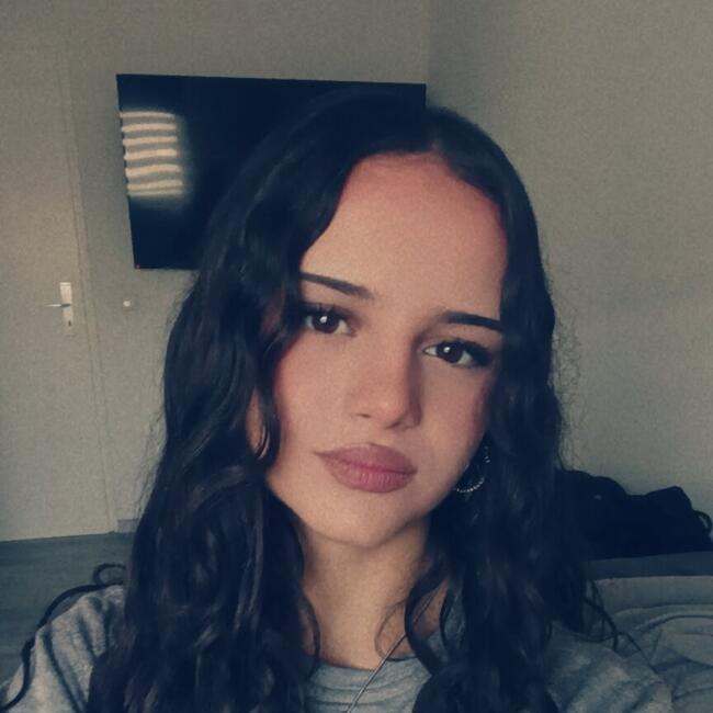 Babysitter in Munich: Alisha