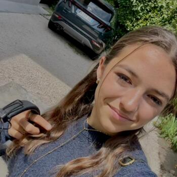 Babysitter in Marseille: Romy