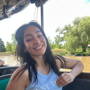 Niñera La Plata: Leti