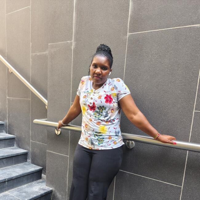 جليسة أطفال في دبي: Lucy