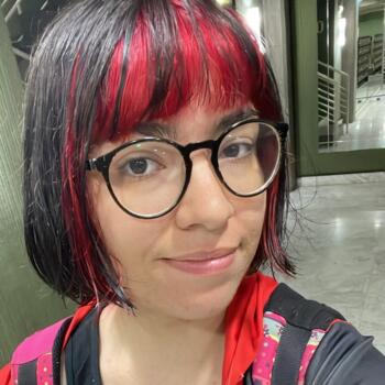 Niñera en Gijón: Daniela