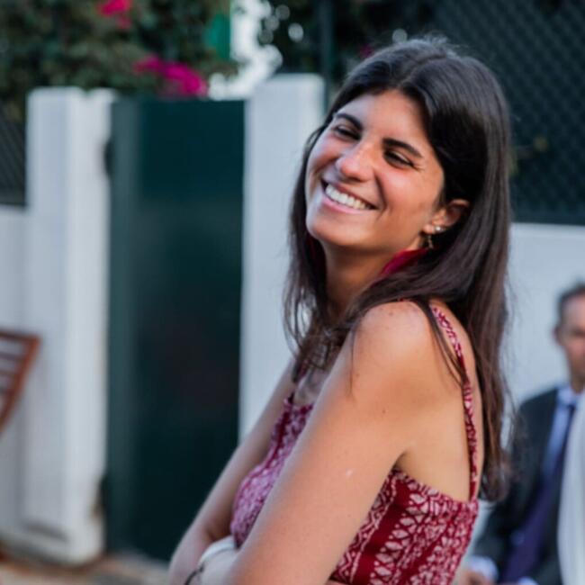 Babysitter in Lisbon: Inês