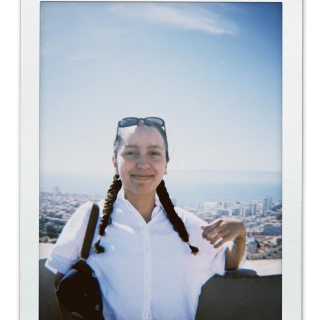 Babysitter in Arcueil: Ines