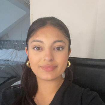 Babysitter in Bradford: Jannat