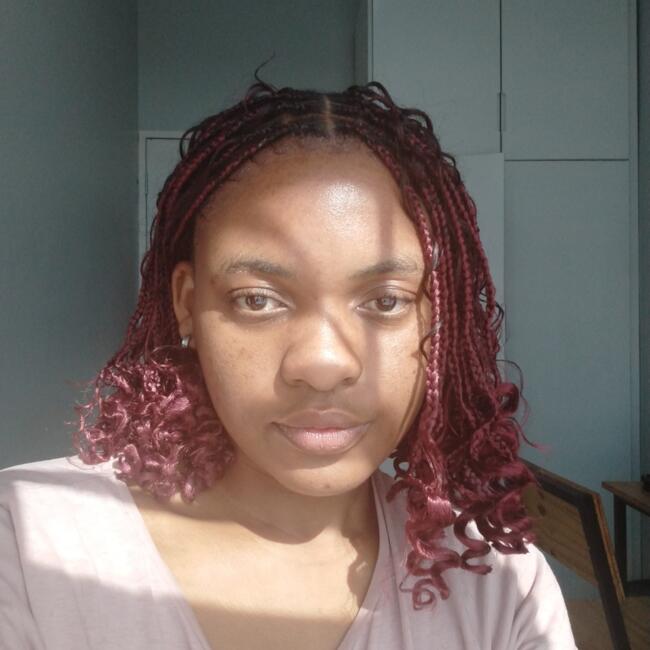 Babysitter in Kloof: Thandoluhle