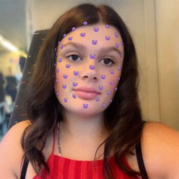 Babysitter in Yvoir: Alicia