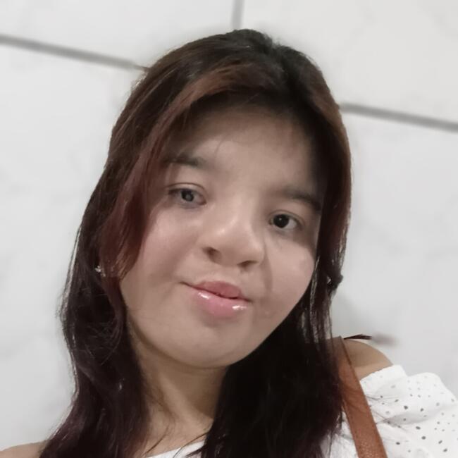 Babysitter in São Luís: Camille