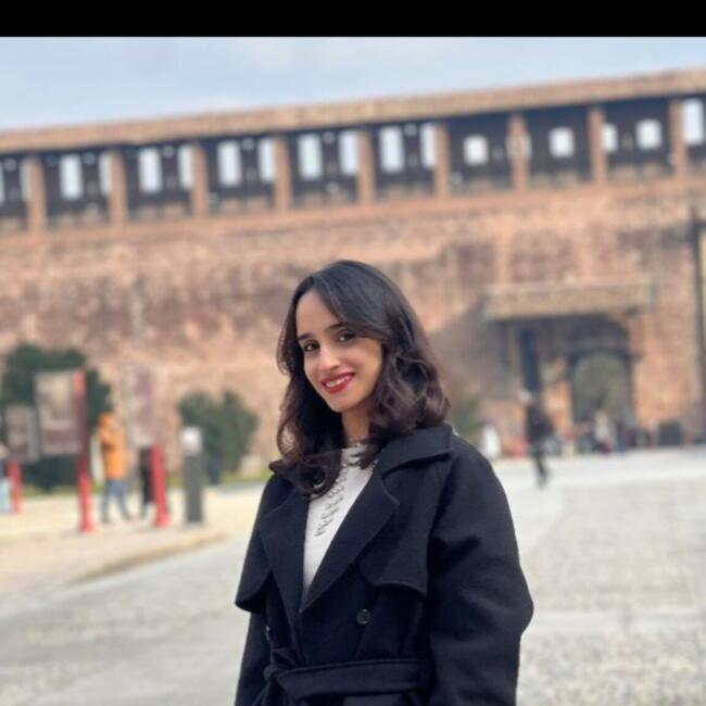 Babysitter in Sesto San Giovanni: Kosar (Koki)