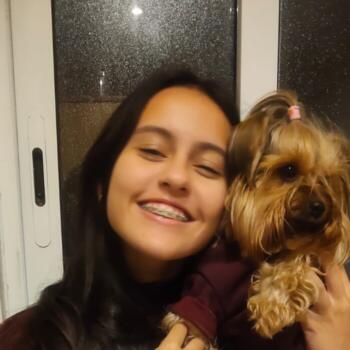 Babysitter em Loures: Gabriela