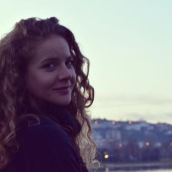 Babysitter Leiria: Eléna