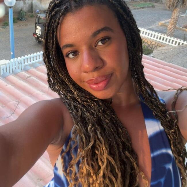 Babysitter in São Marcos: Clara Alice