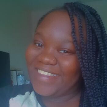 Babysitter in Washington Forest: Ebony