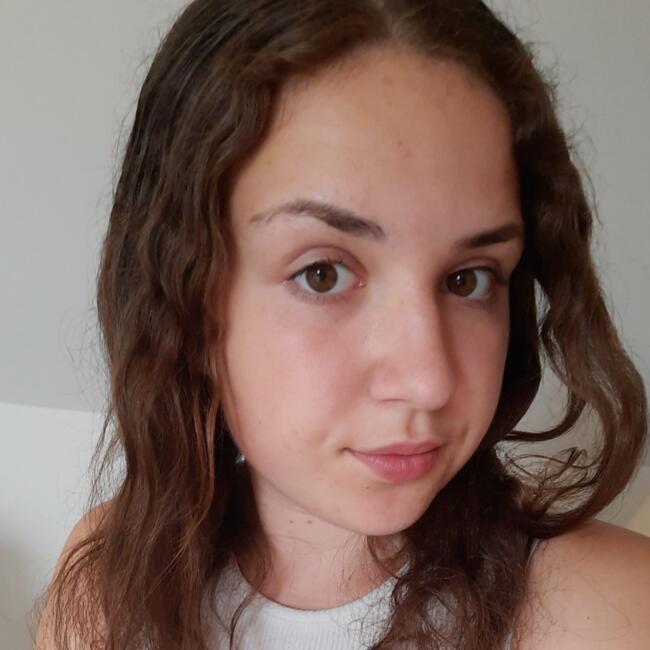 Babysitter in Dol-de-Bretagne: Cassandre