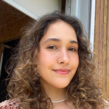 Babysitter in São Mamede de Infesta: Maitê