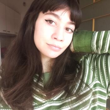 Babysitter in Lanús: Laura