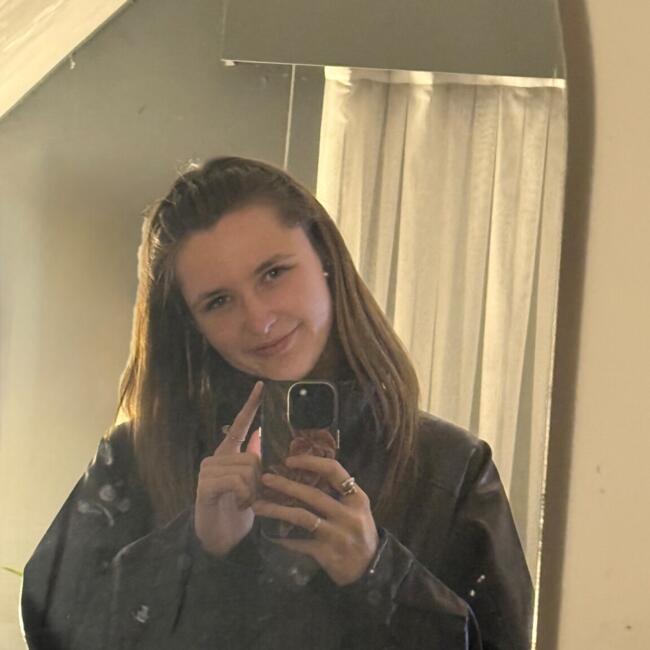 Babysitter in Eeklo: Shanaya