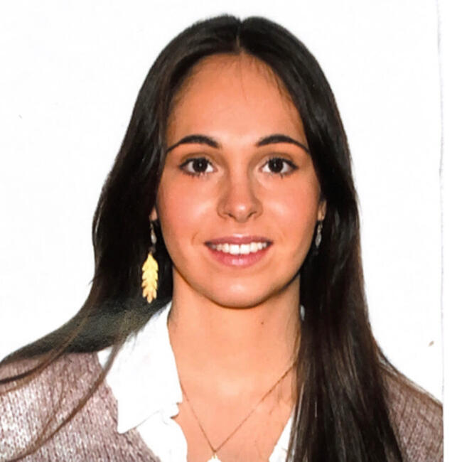 Babysitter in Murcia: Alicia