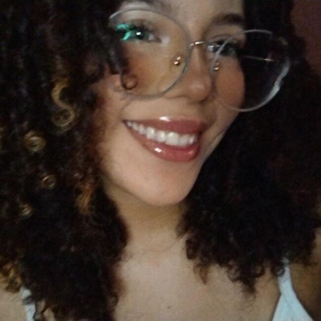 Babá em Porto Seguro: Yasmin