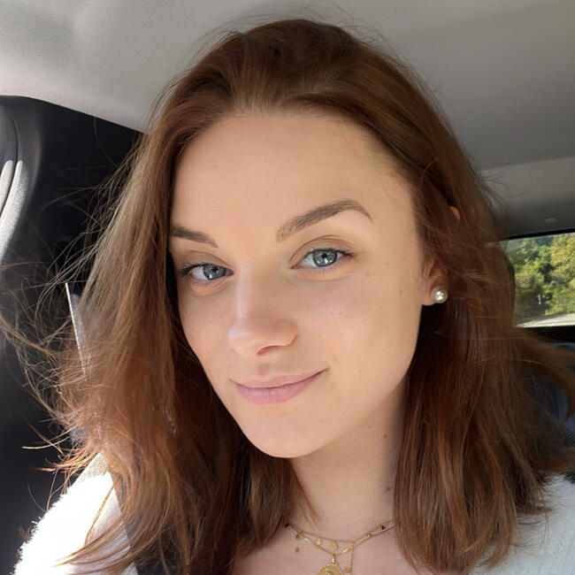 Babysitter in Saint-Ciers-d'Abzac: Léa