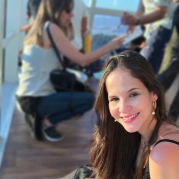 Emprego de babá em Sorriso: emprego de babá Naiane