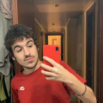 Canguro en Cerdanyola del Vallès: Oriol