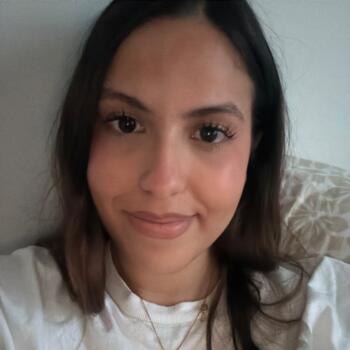 Babysitter Saint-Chéron: Kassandra