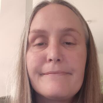 Baby-sitter Peterborough: Julie