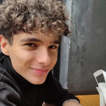 Babysitter in Saint-Orens-de-Gameville: Mehdi