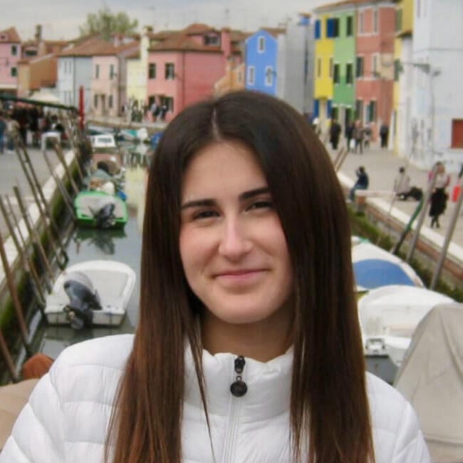 Nanny in Sant Feliu de Guíxols: Aina