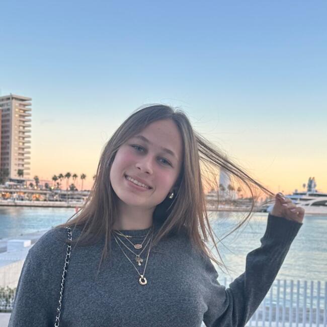 Babysitter in Watermael-Boitsfort: Veronika