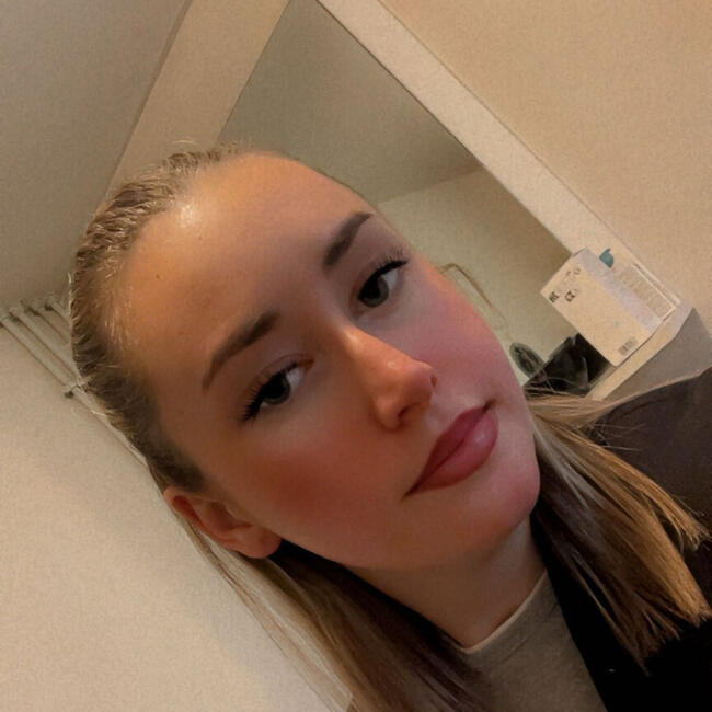 Babysitter in Noyelles-Godault: Celia