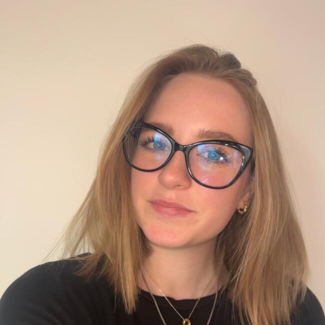 Babysitter in Breda: Alba