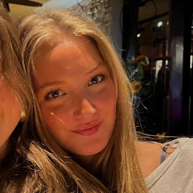 Babysitter in Amstelveen: Julia