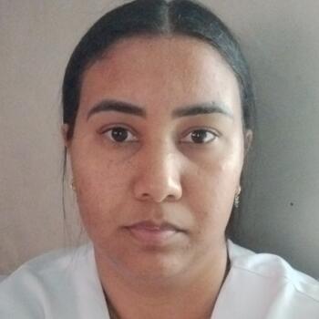 Babysitter Joinville: Renata