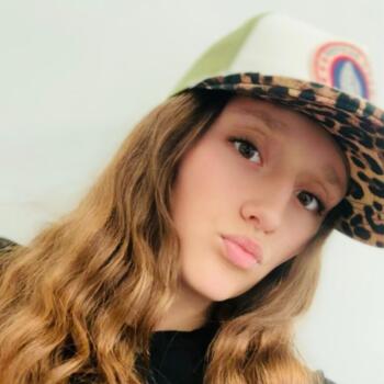 Baby-sitter Lons-le-Saunier: Lisa