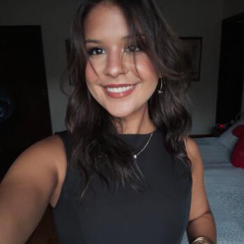 Babysitter in Coimbra: Dahra