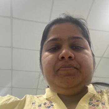 Babysitting job in Gurugram: babysitting job Kamini