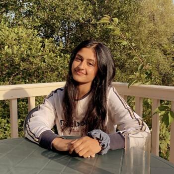 Babysitter in Glasgow: Sheetal