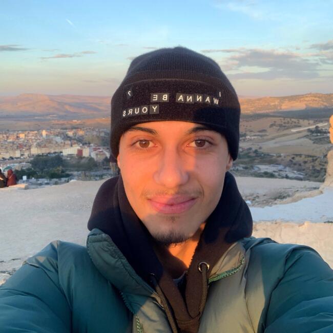 Babysitter στην περιοχή Fes: Rachid