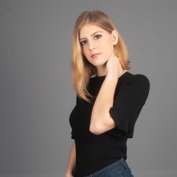 Babá em Joinville: Bianca