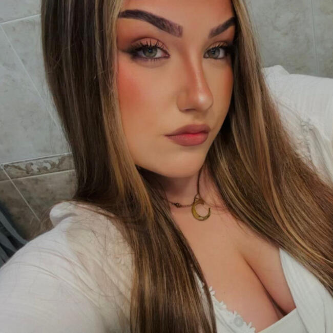 Babysitter in Valladolid: Carla