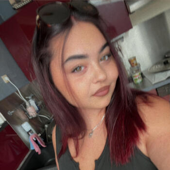 Babysitter i Bourges: Yamina